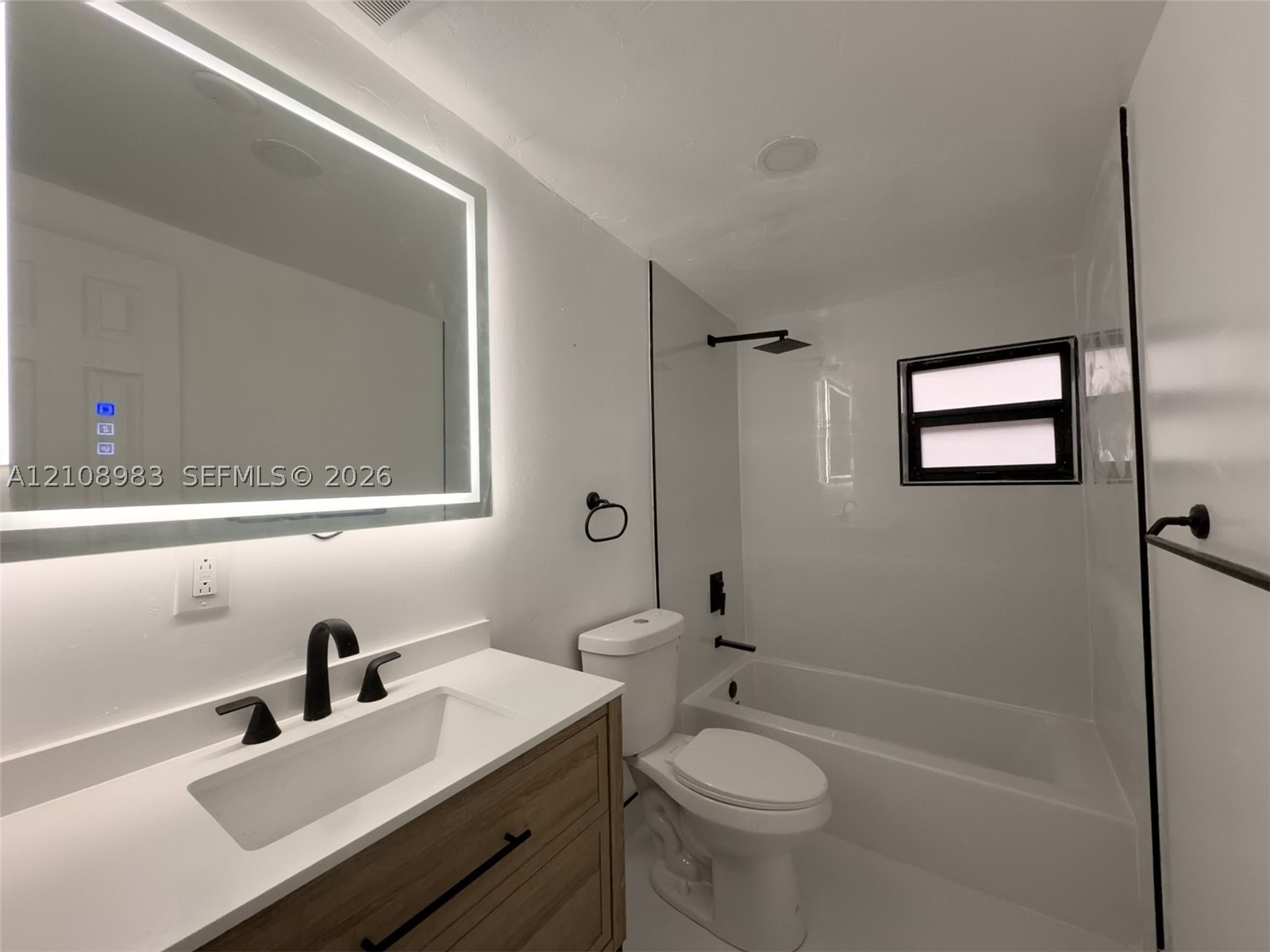 1261 NW 45th St #1261, Miami FL 33142