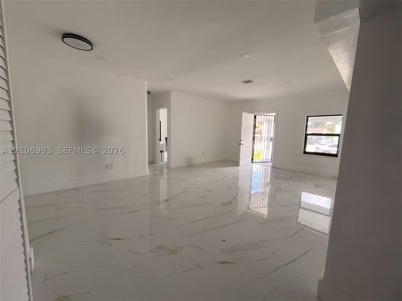 1261 NW 45th St #1261, Miami FL 33142