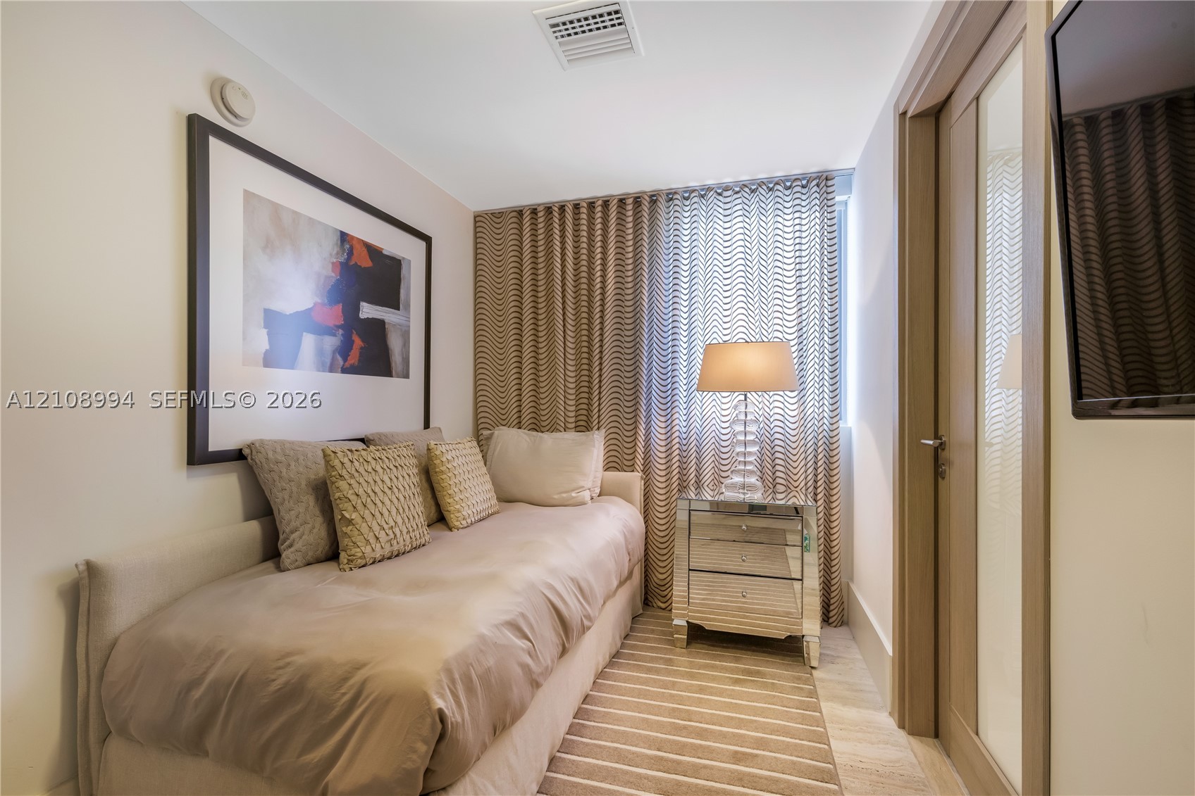 125 Ocean Dr #U-0501, Miami Beach FL 33139