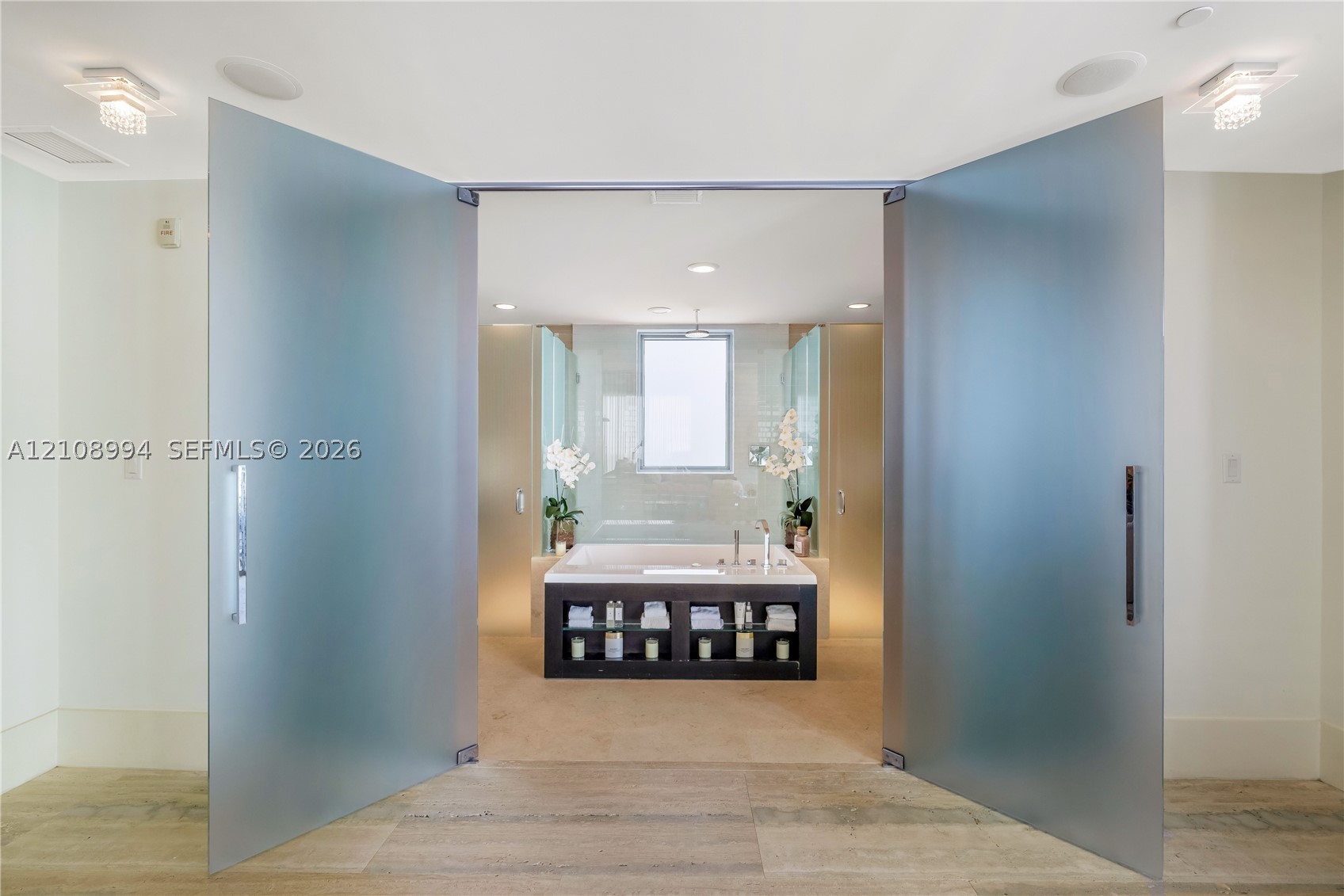 125 Ocean Dr #U-0501, Miami Beach FL 33139