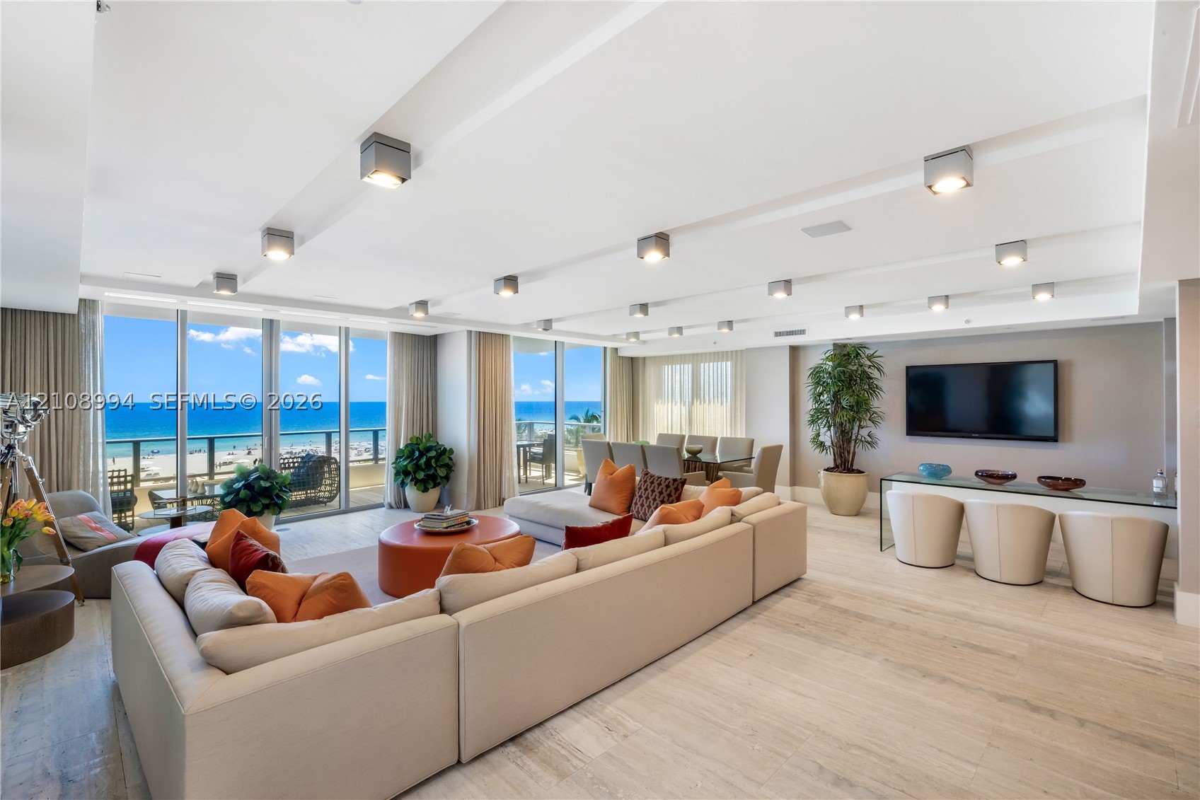 125 Ocean Dr #U-0501, Miami Beach FL 33139