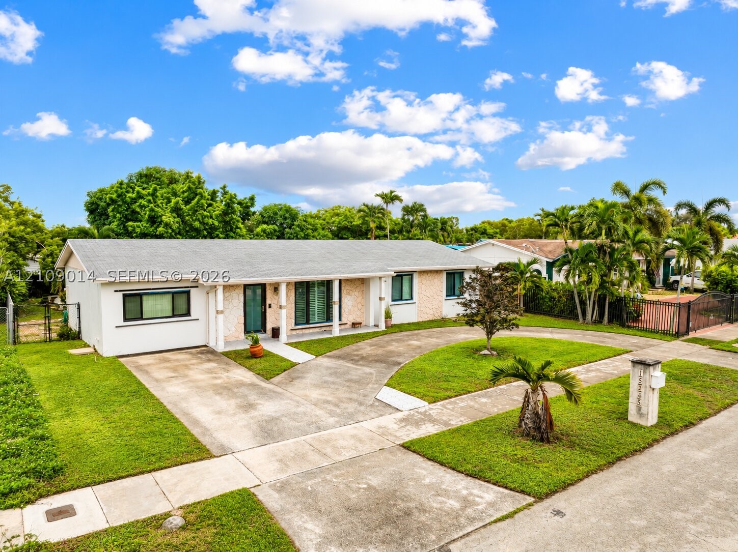 15245 SW 108th Ct, Miami FL 33157