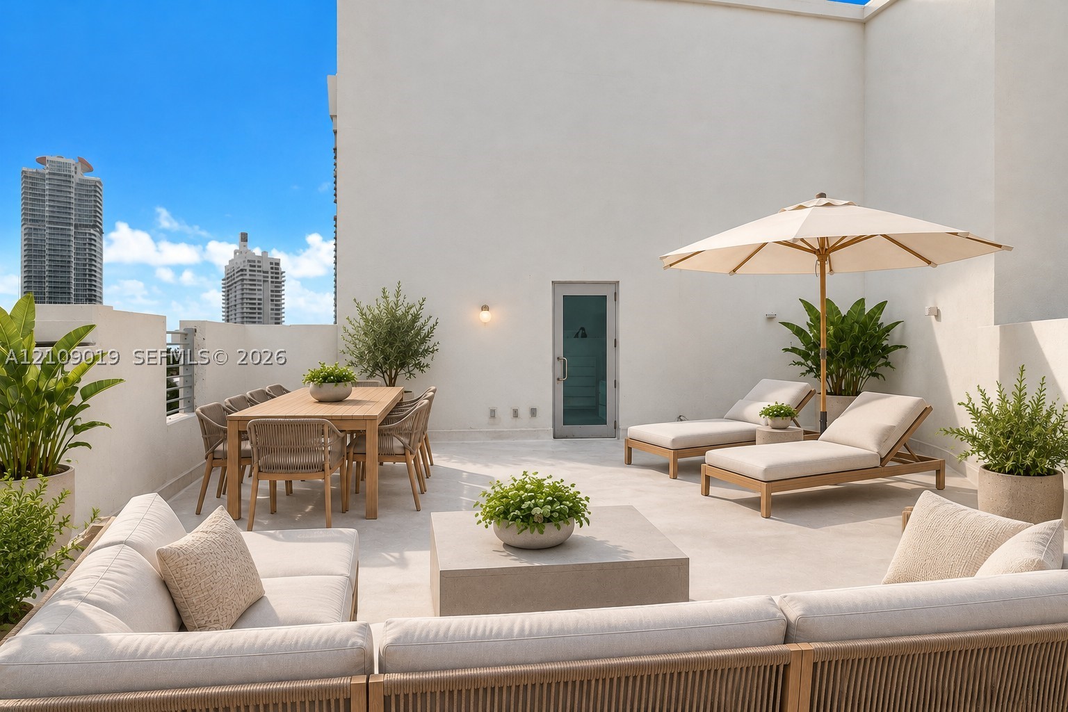 110 Washington Ave #1703, Miami Beach FL 33139