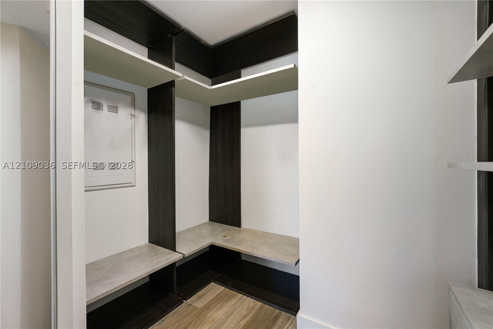 801 S Miami Ave #4410, Miami FL 33130