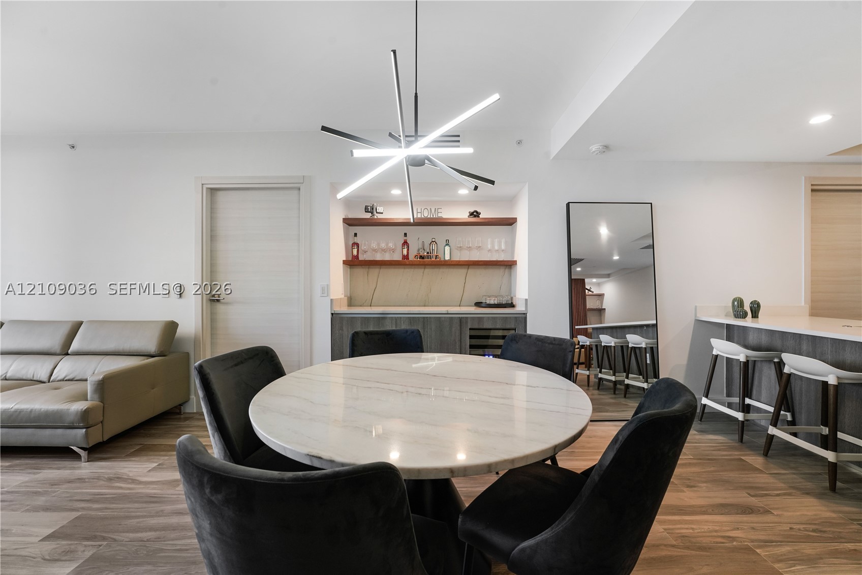801 S Miami Ave #4410, Miami FL 33130