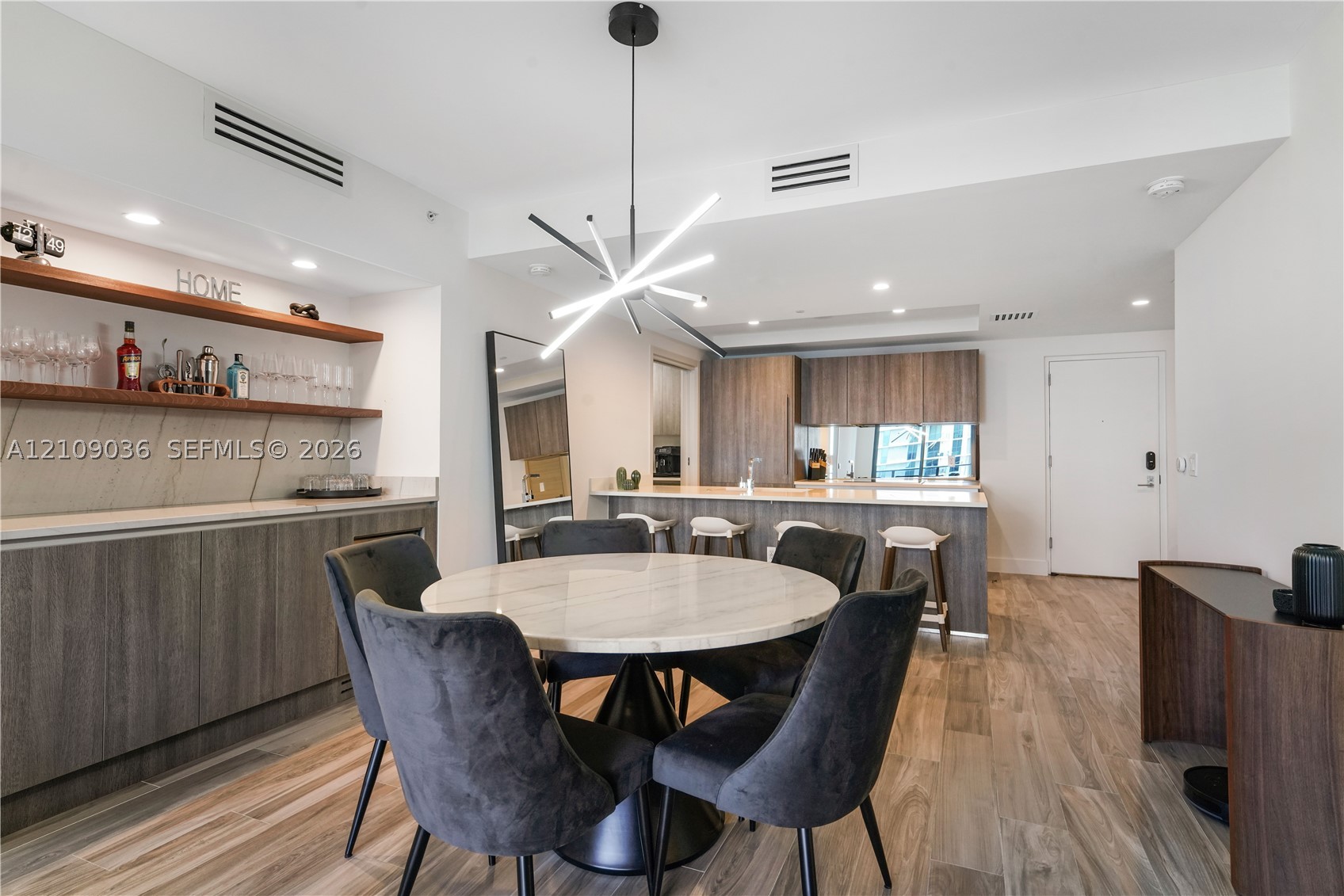 801 S Miami Ave #4410, Miami FL 33130