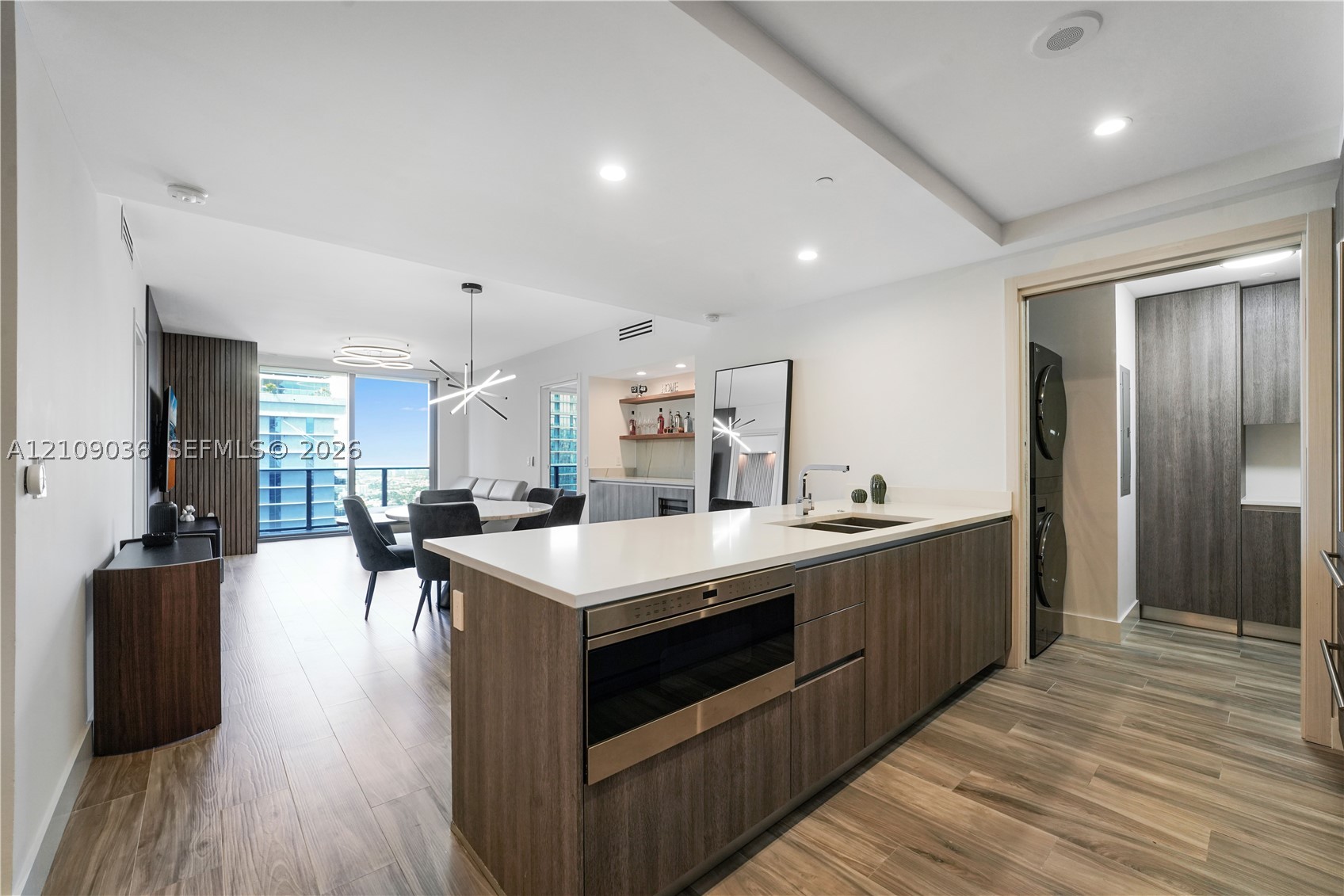 801 S Miami Ave #4410, Miami FL 33130