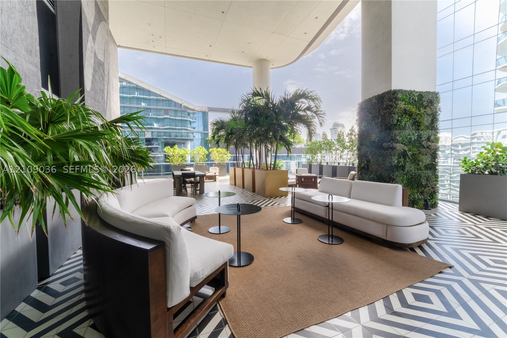801 S Miami Ave #4410, Miami FL 33130