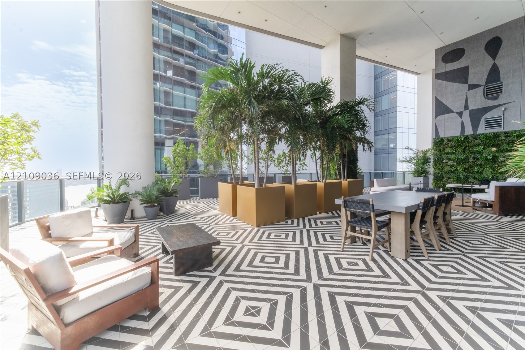 801 S Miami Ave #4410, Miami FL 33130