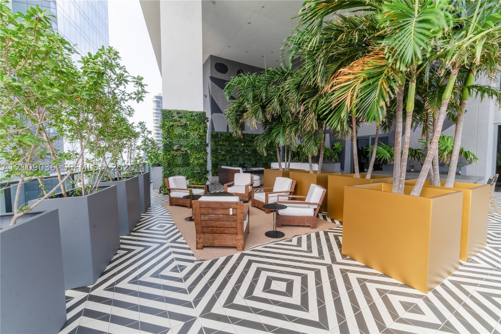 801 S Miami Ave #4410, Miami FL 33130
