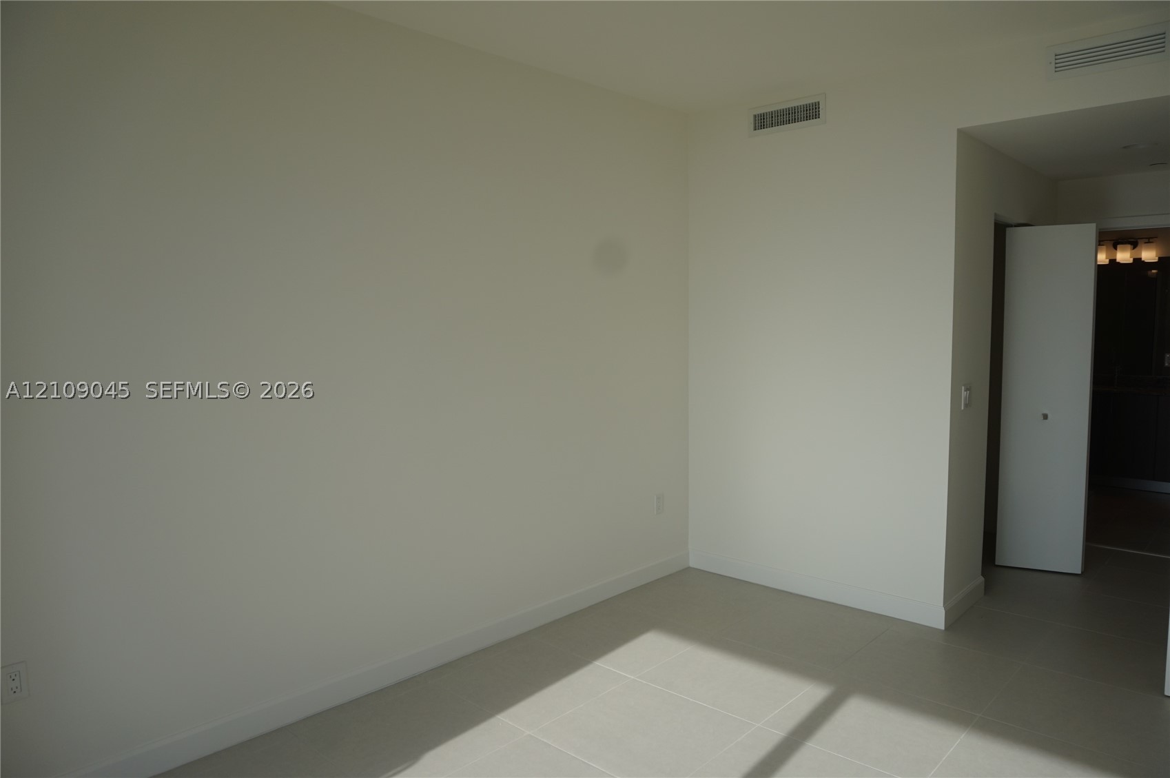 5350 NW 84th Ave #1207, Doral FL 33166