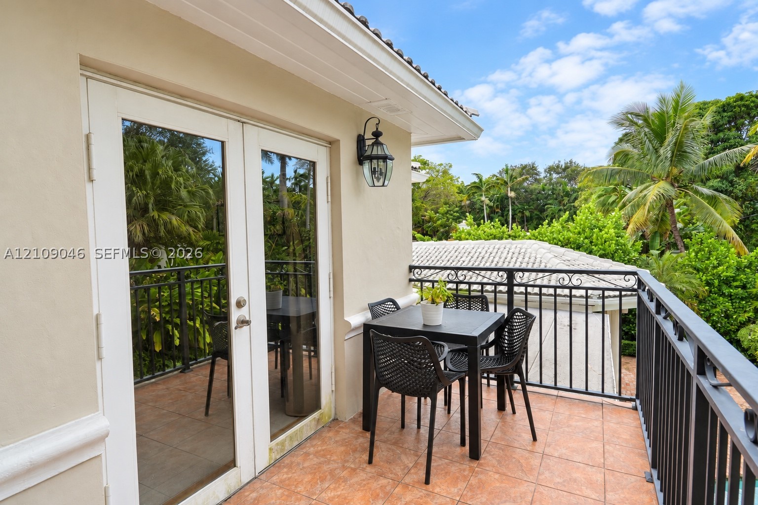 781 NE 73rd St, Miami FL 33138