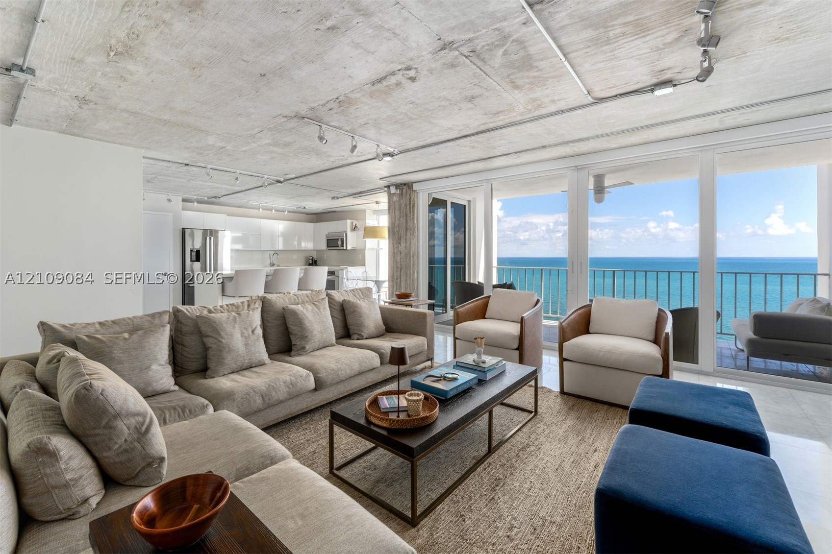 881 Ocean Dr #23C, Key Biscayne FL 33149