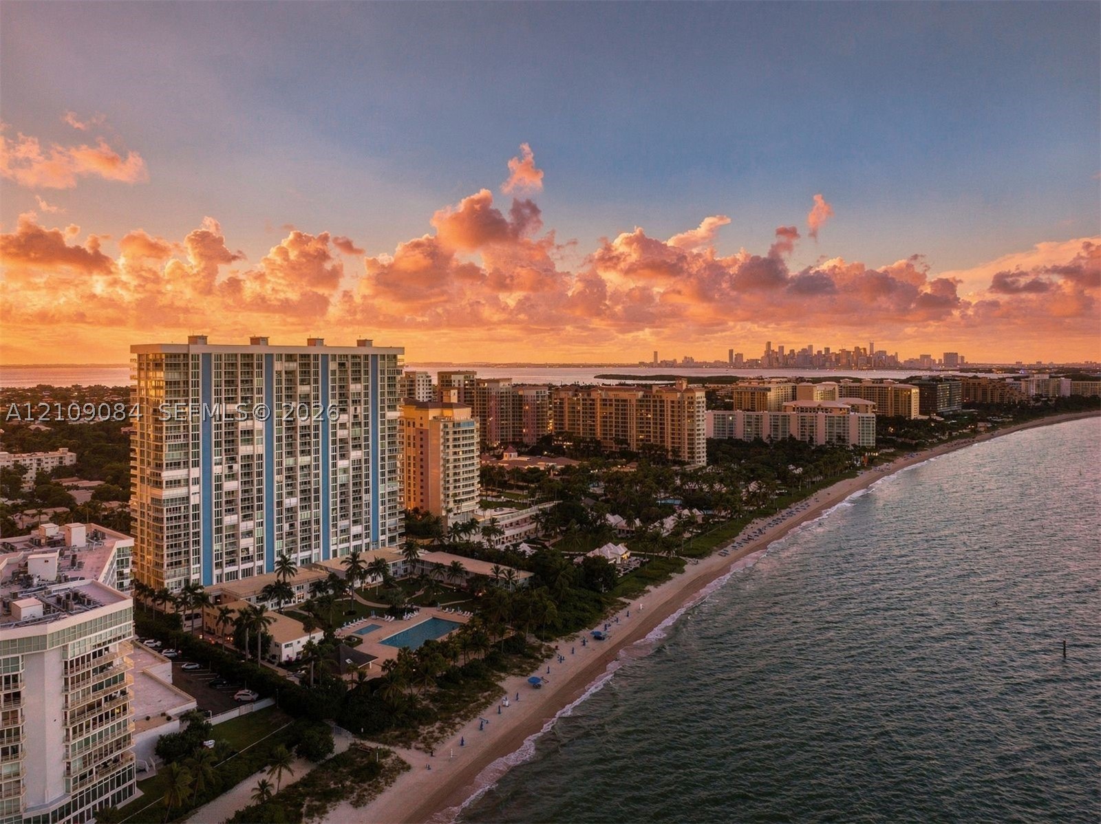881 Ocean Dr #23C, Key Biscayne FL 33149