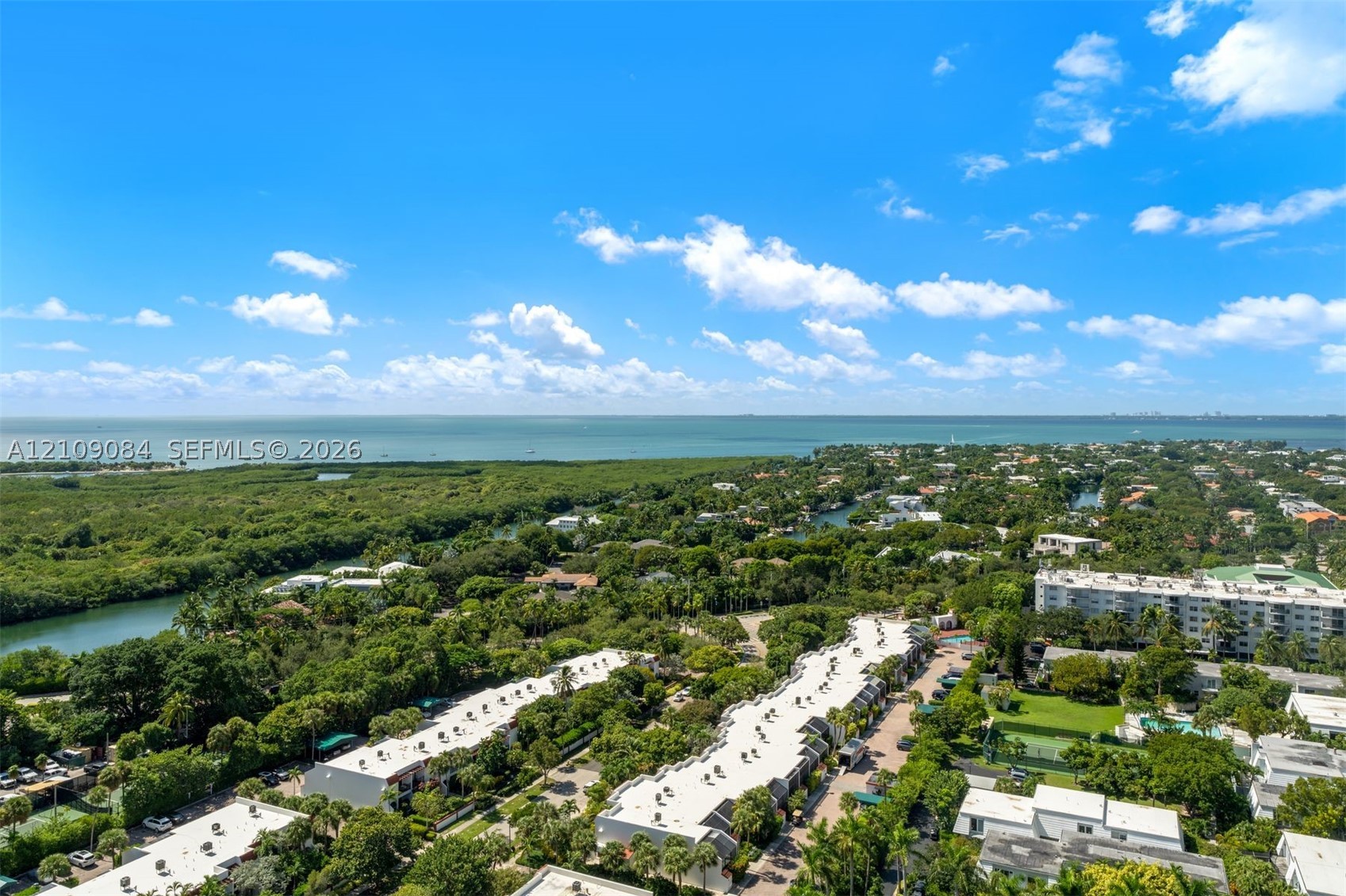 881 Ocean Dr #23C, Key Biscayne FL 33149