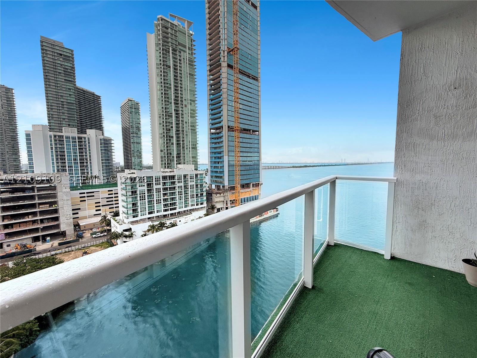 601 NE 27th St #1403, Miami FL 33137