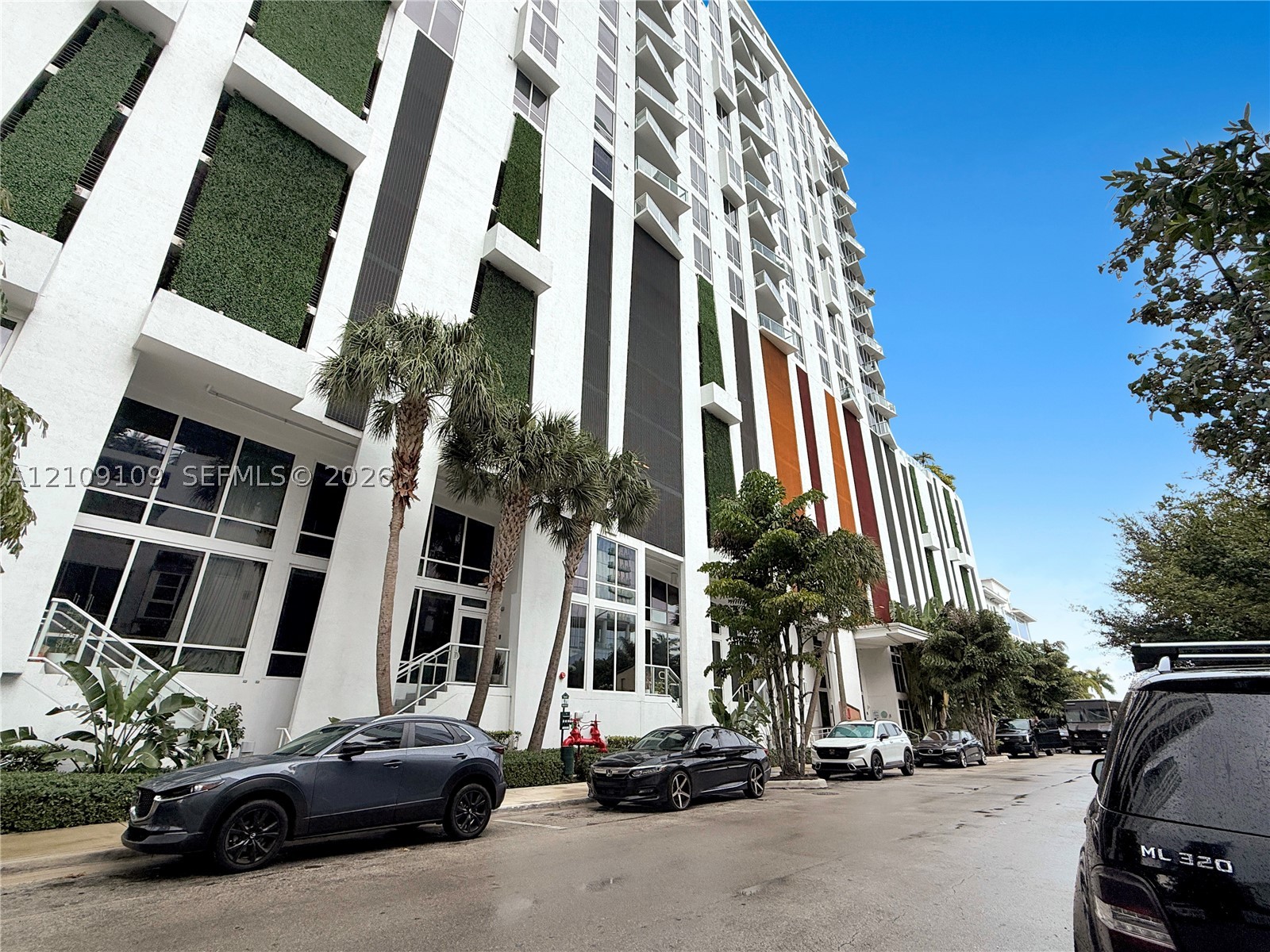 601 NE 27th St #1403, Miami FL 33137