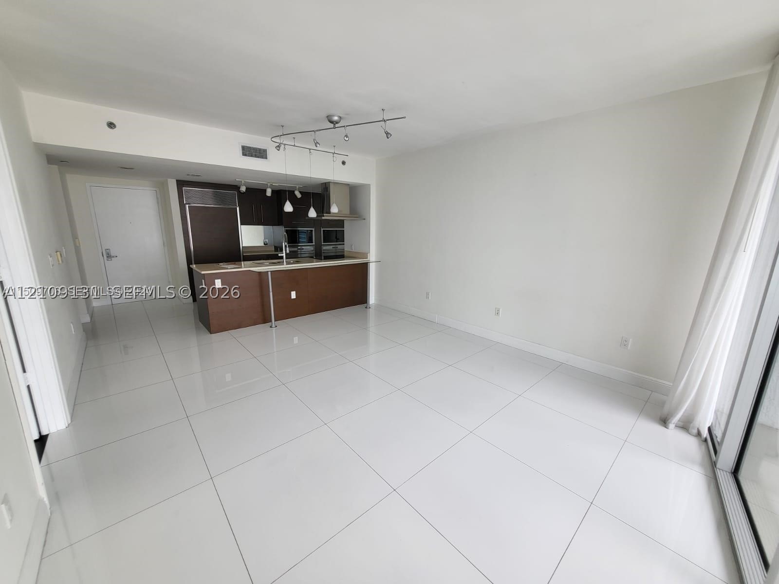 485 Brickell Ave #4103, Miami FL 33131