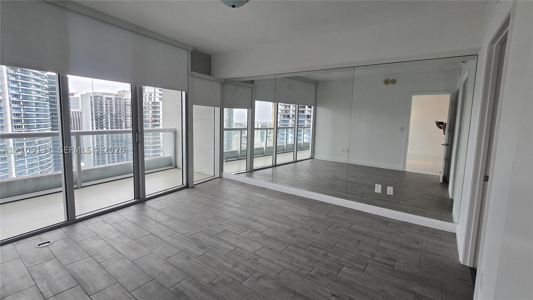 485 Brickell Ave #4103, Miami FL 33131