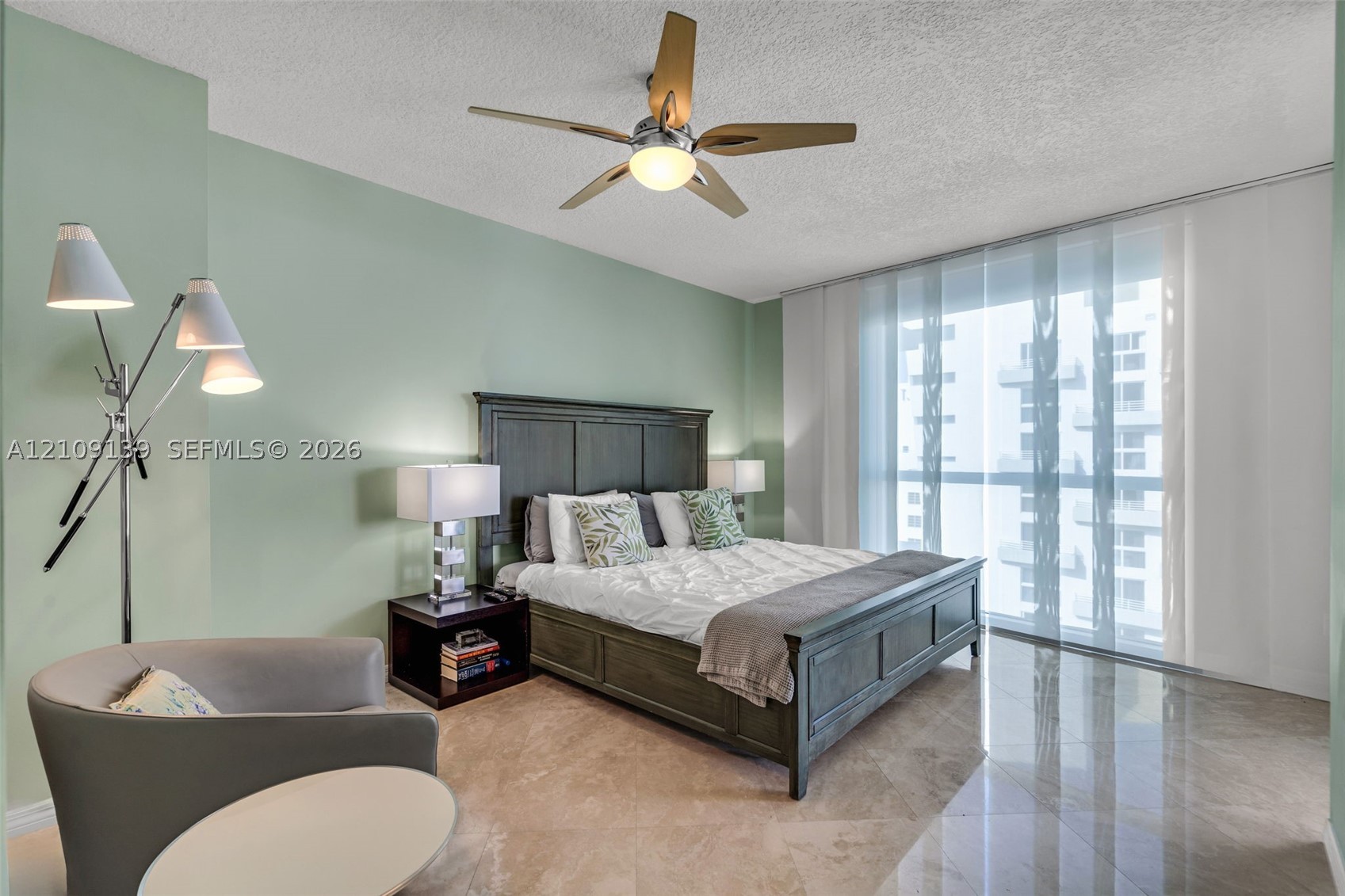 1500 Ocean Dr #PH-05, Miami Beach FL 33139