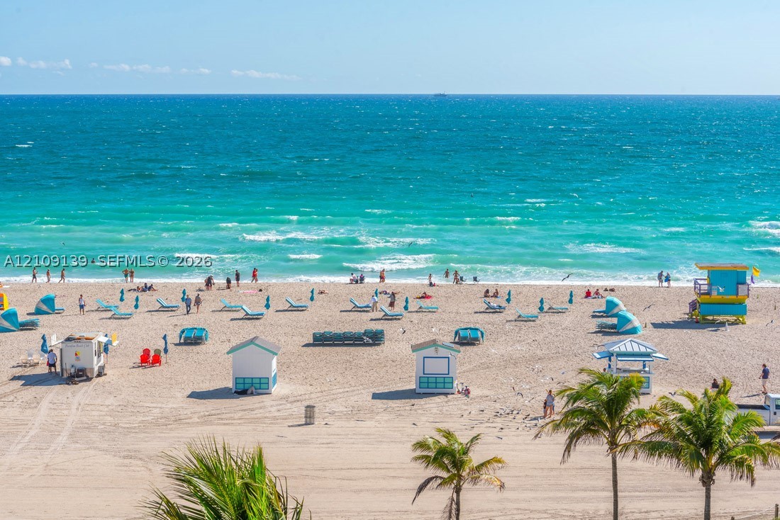 1500 Ocean Dr #PH-05, Miami Beach FL 33139
