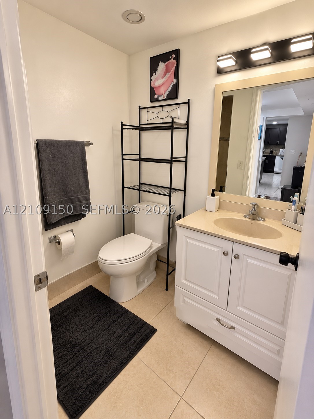 3285 Foxcroft Rd #E206, Miramar FL 33025