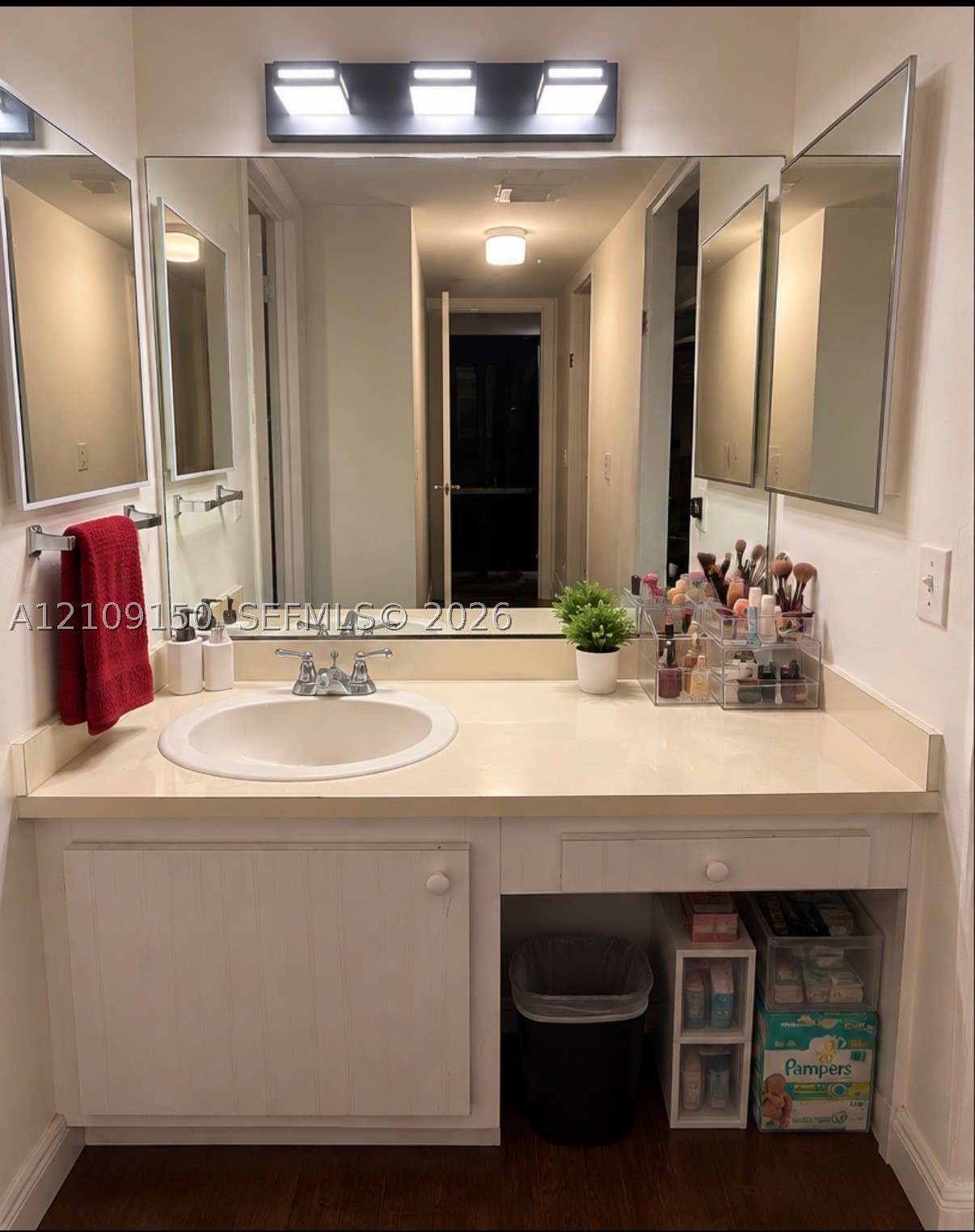 3285 Foxcroft Rd #E206, Miramar FL 33025
