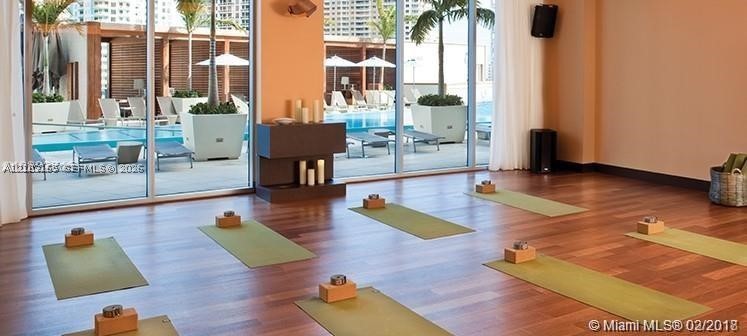 200 Biscayne Boulevard Way #4912, Miami FL 33131