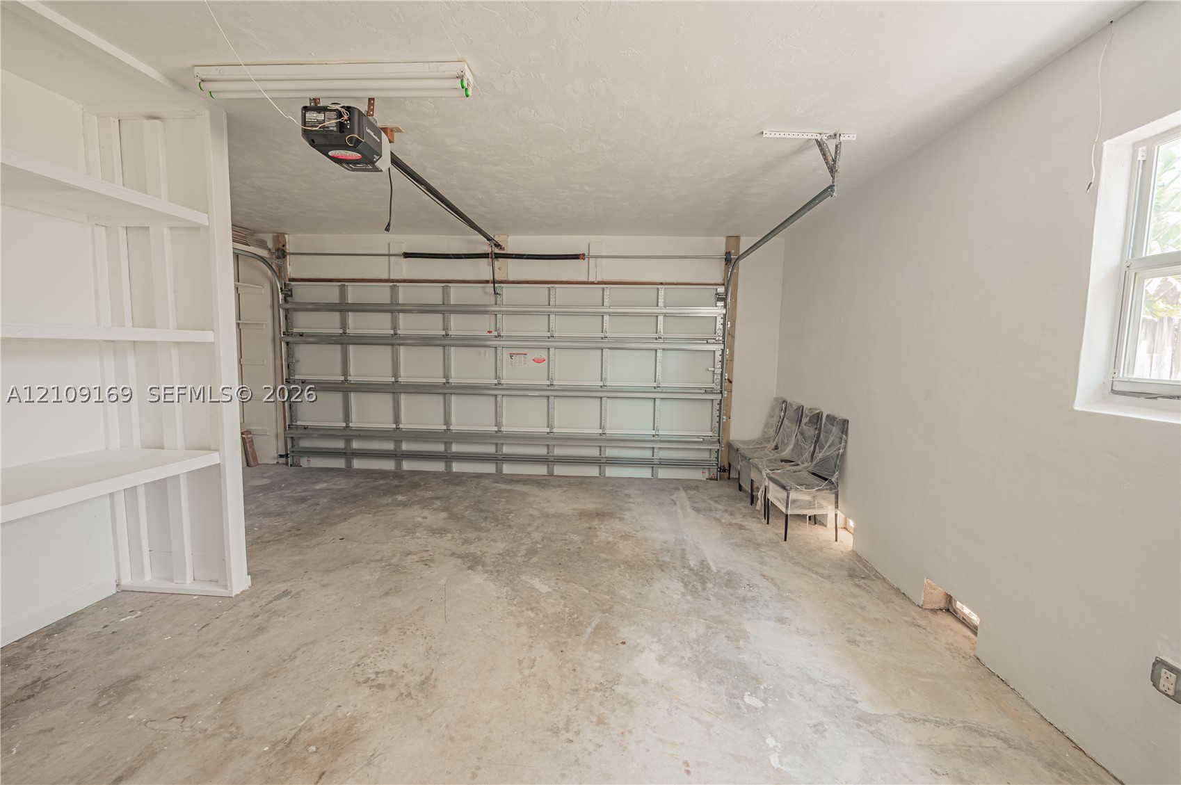 16466 NE 31st Ave, North Miami Beach FL 33160