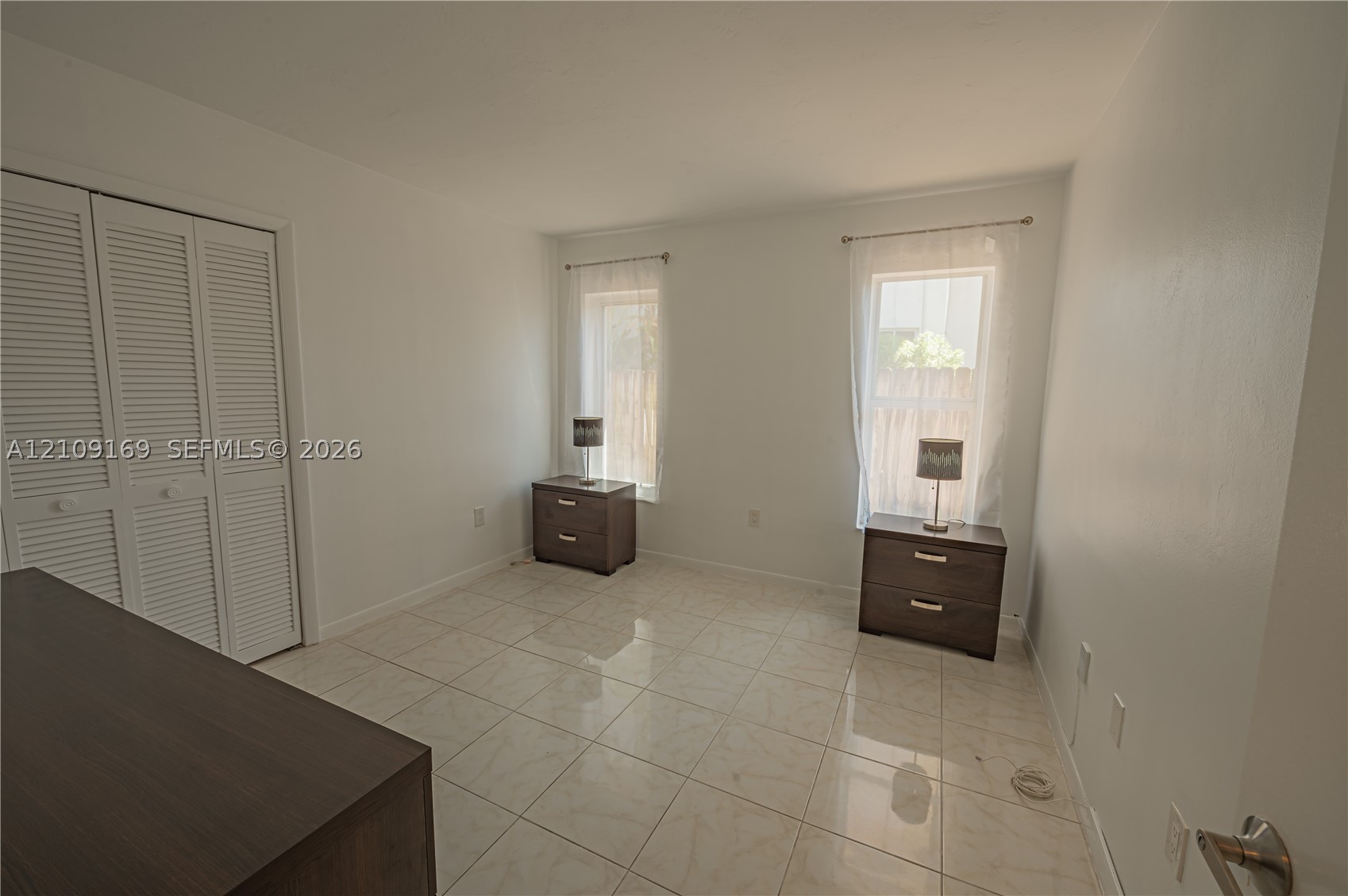 16466 NE 31st Ave, North Miami Beach FL 33160