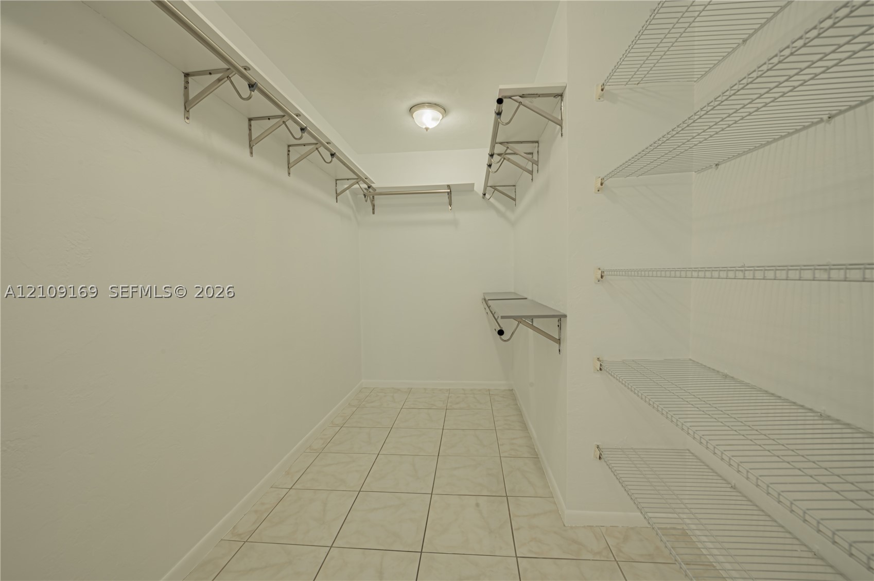 16466 NE 31st Ave, North Miami Beach FL 33160