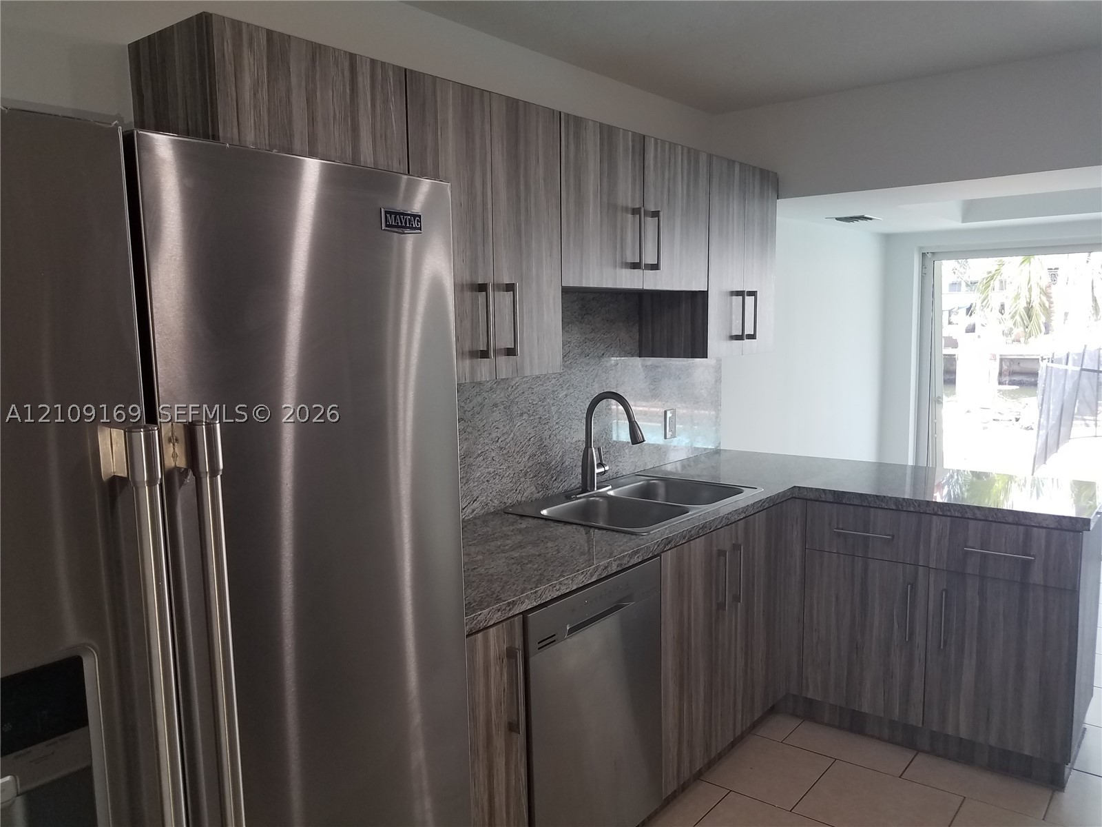 16466 NE 31st Ave, North Miami Beach FL 33160