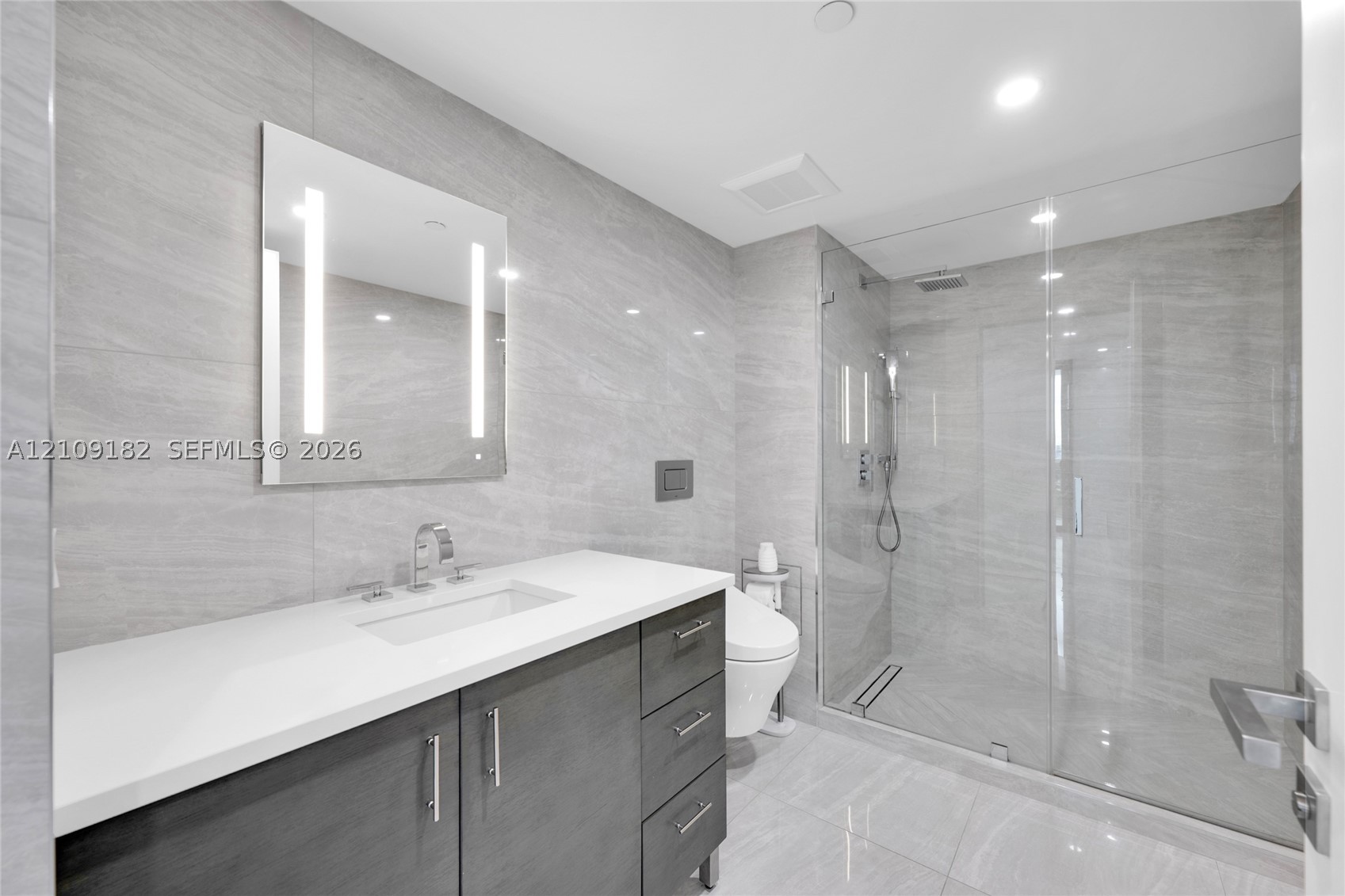 9 Island Ave #714, Miami Beach FL 33139