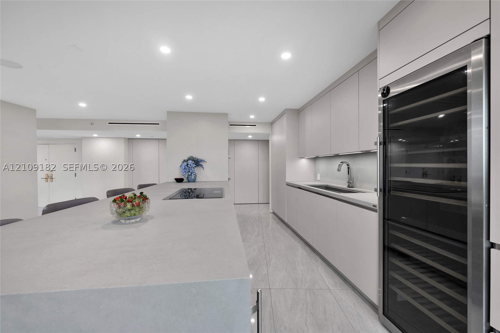 9 Island Ave #714, Miami Beach FL 33139