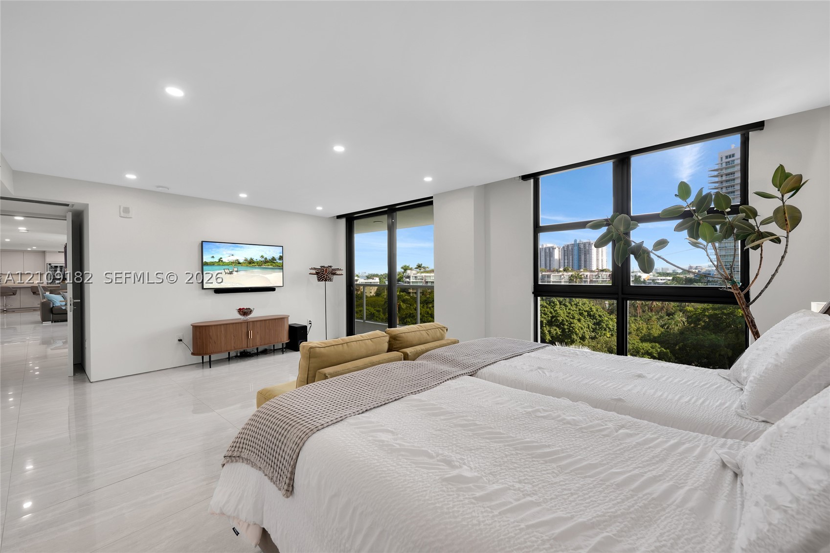 9 Island Ave #714, Miami Beach FL 33139