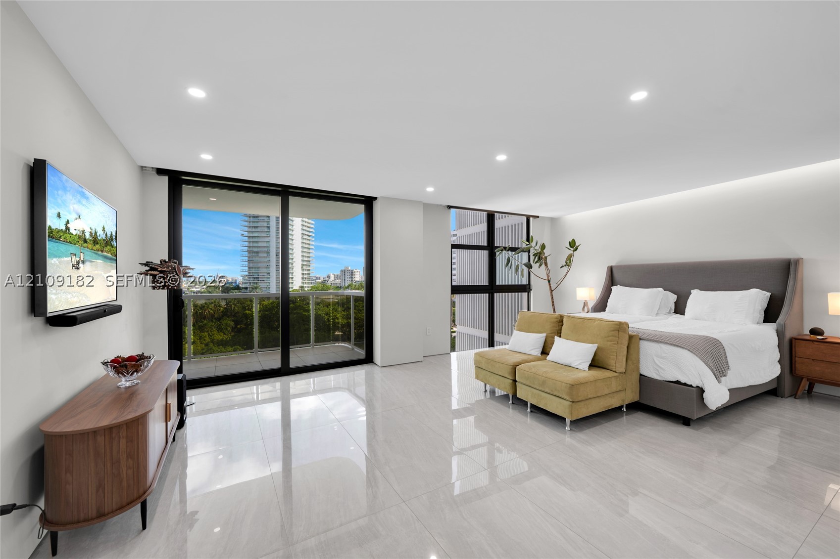 9 Island Ave #714, Miami Beach FL 33139
