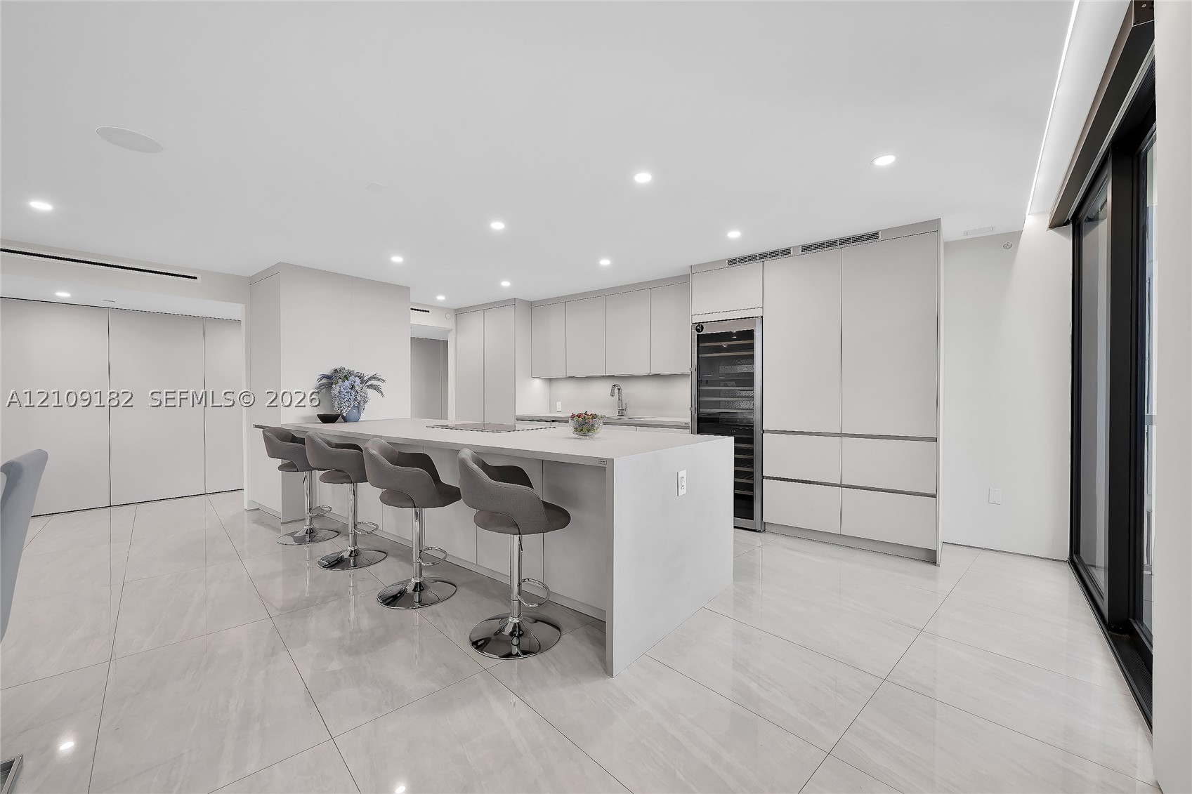 9 Island Ave #714, Miami Beach FL 33139