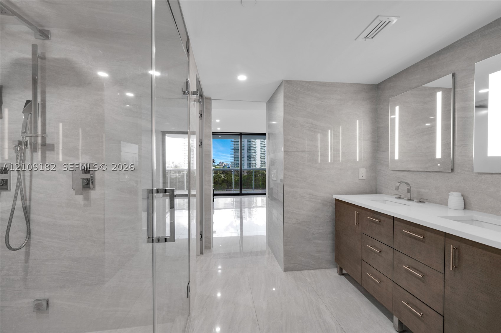 9 Island Ave #714, Miami Beach FL 33139