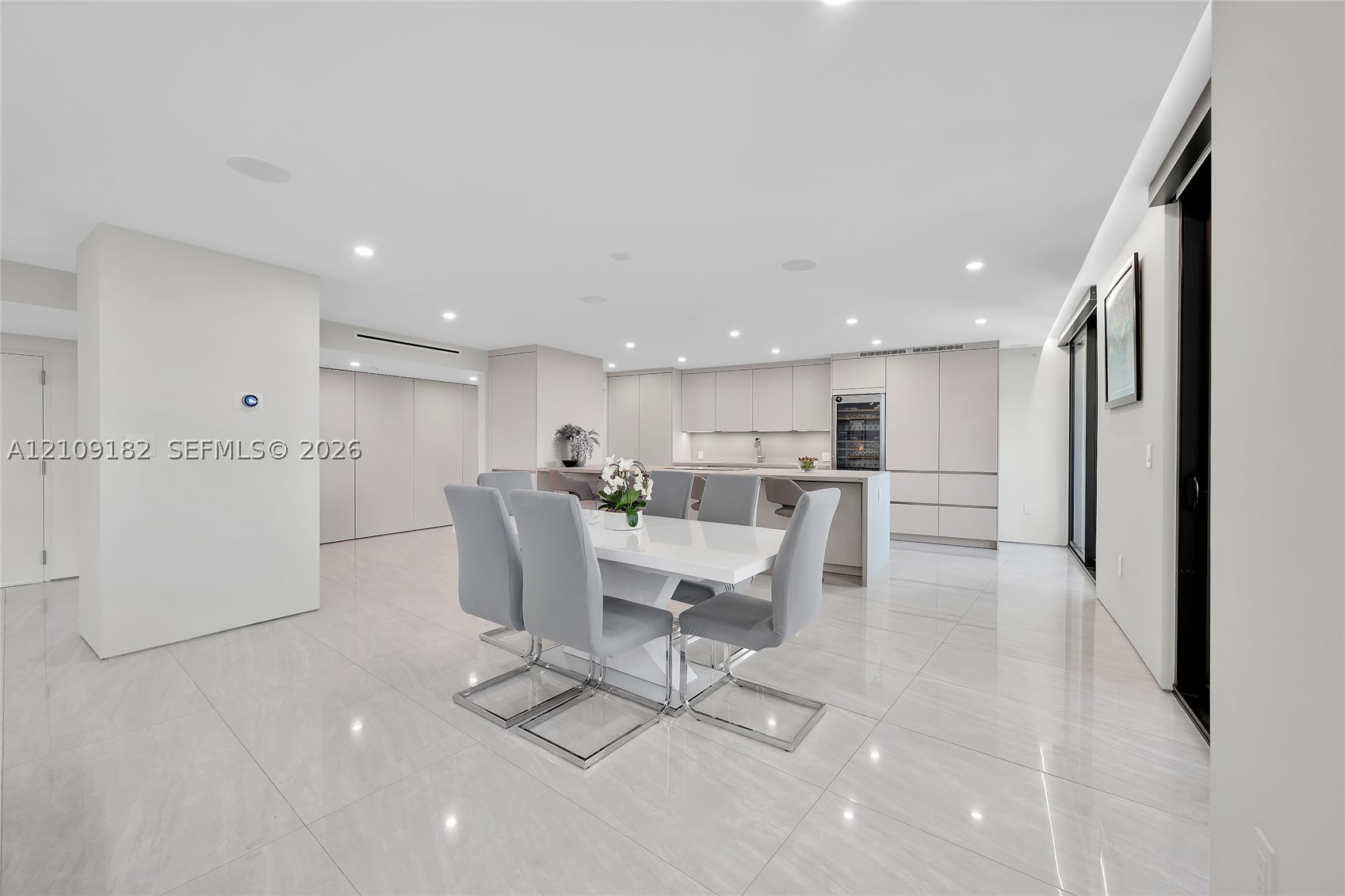 9 Island Ave #714, Miami Beach FL 33139