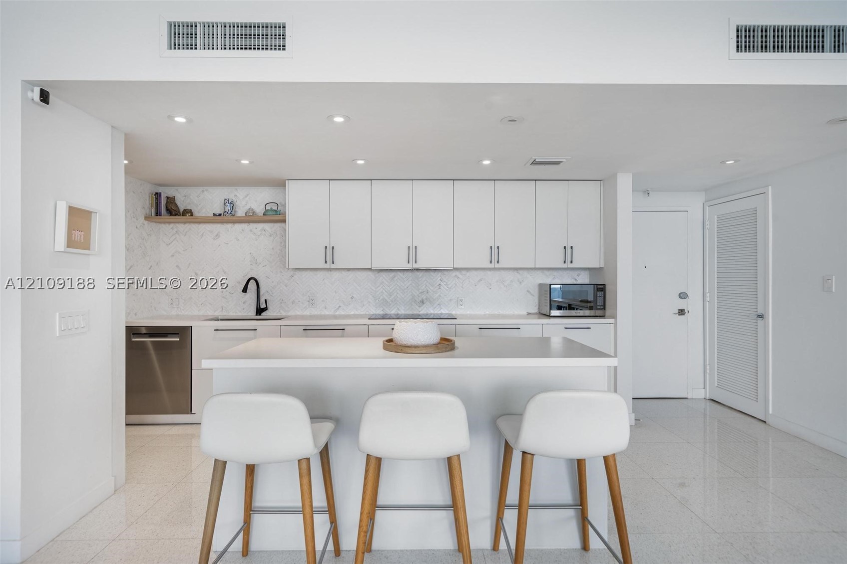 20 Island Ave #1401, Miami Beach FL 33139