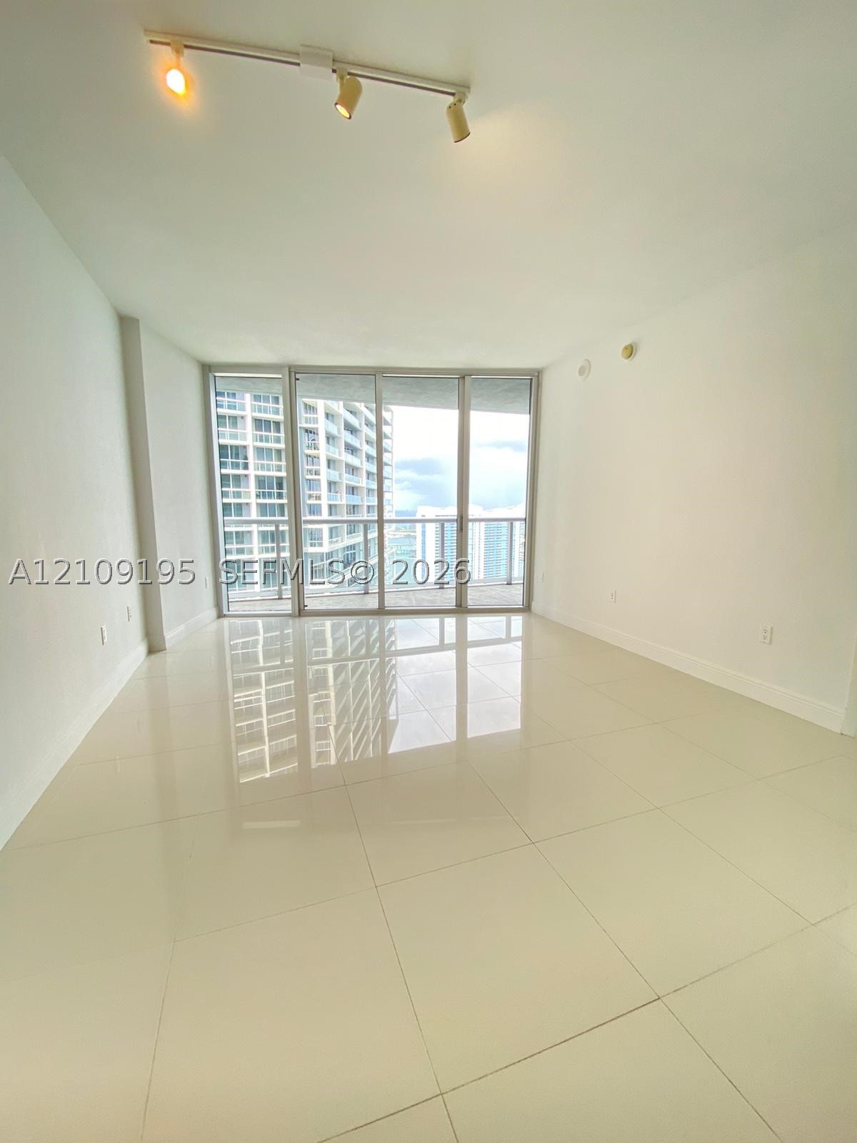 495 Brickell Ave #4408, Miami FL 33131