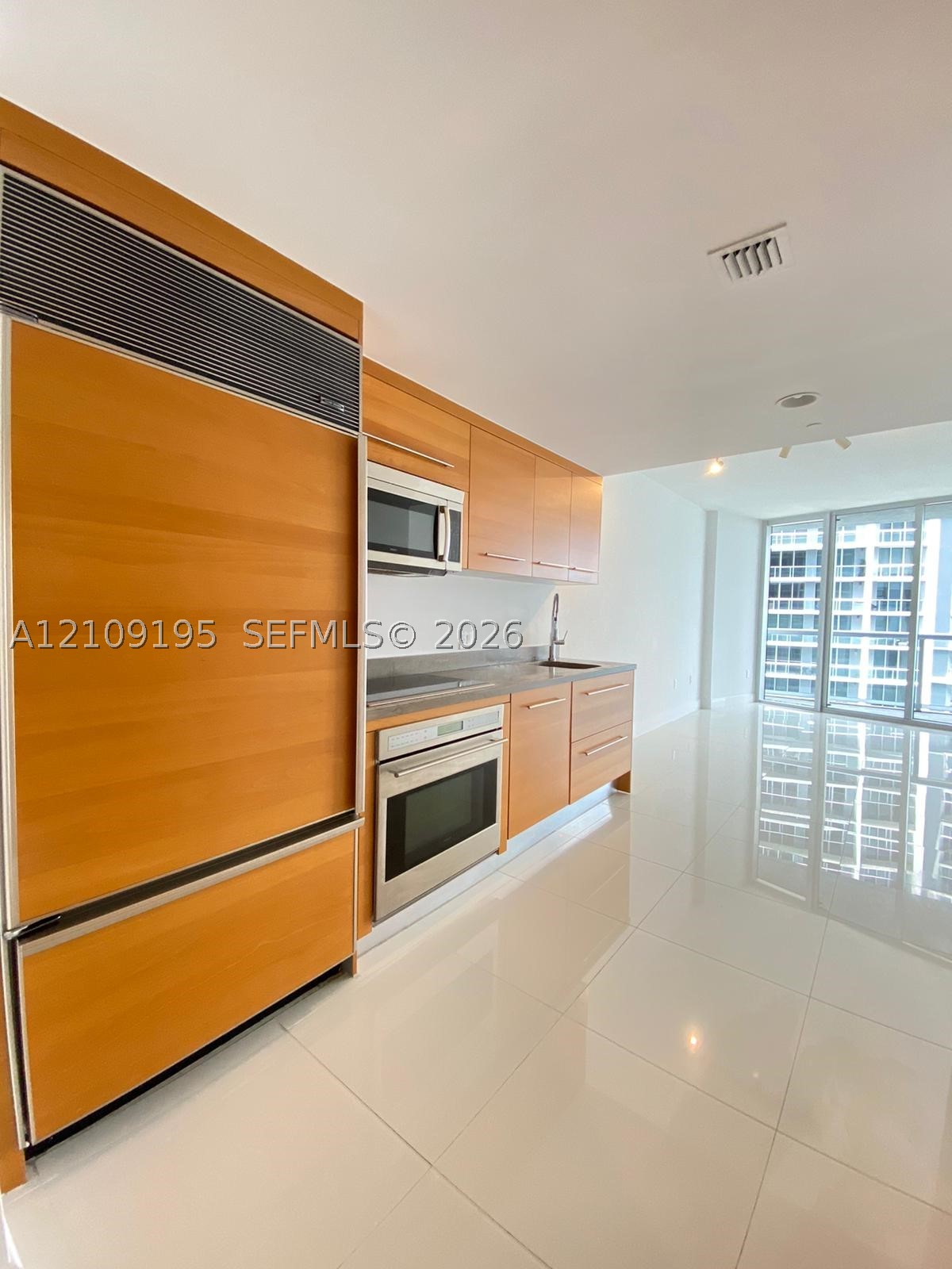 495 Brickell Ave #4408, Miami FL 33131