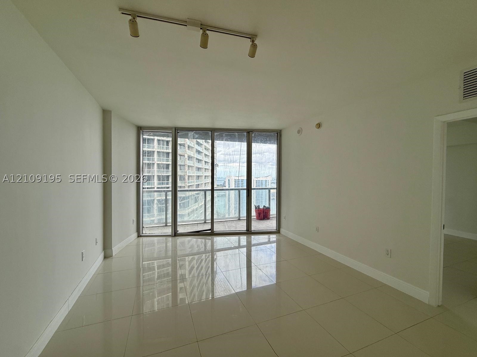 495 Brickell Ave #4408, Miami FL 33131