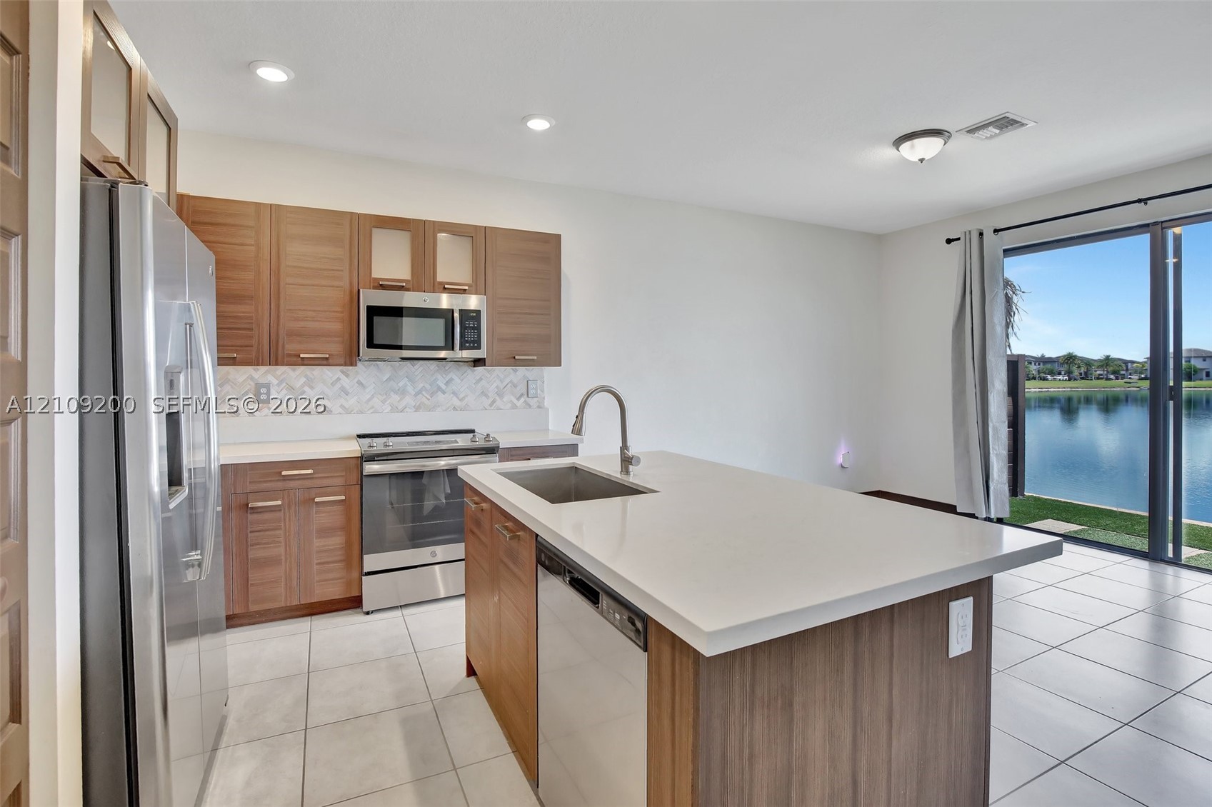 16011 NW 91st Ct, Miami Lakes FL 33018