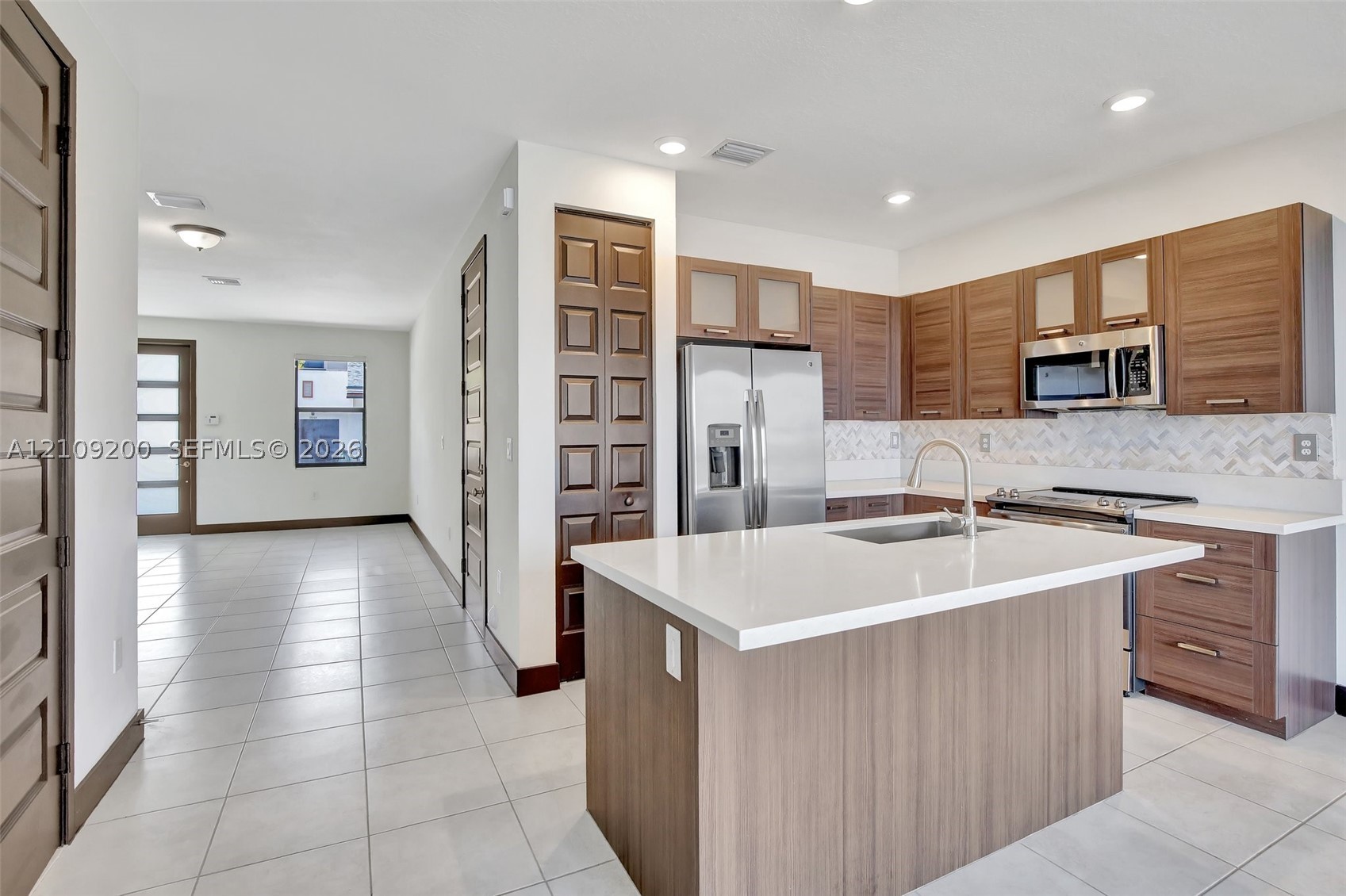 16011 NW 91st Ct, Miami Lakes FL 33018