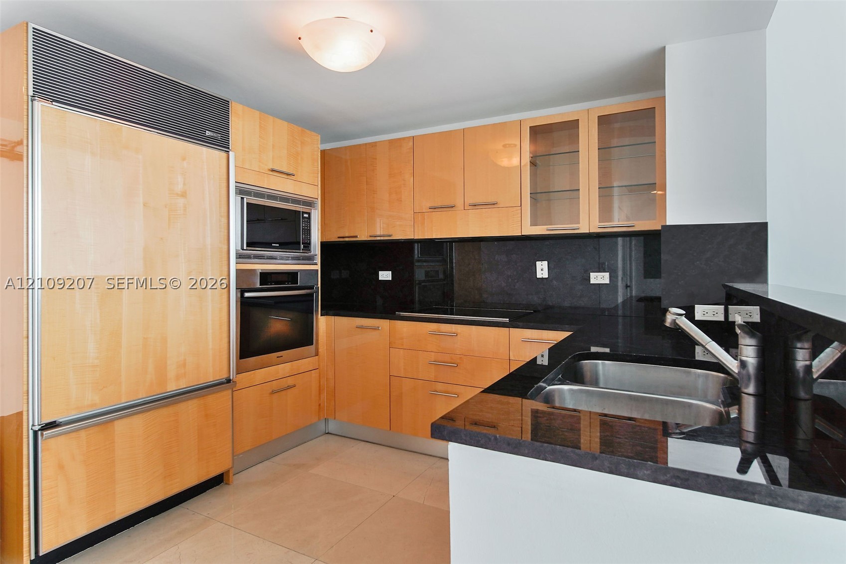 6799 Collins Ave #1101, Miami Beach FL 33141