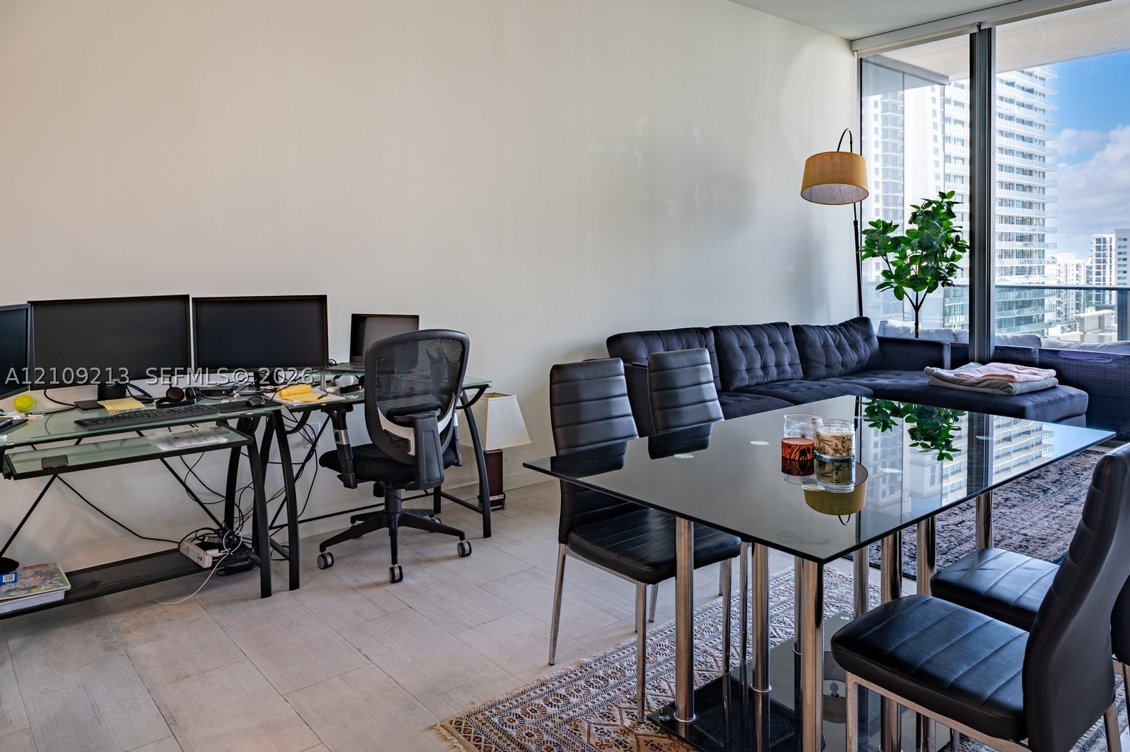 1000 Brickell Plz #1806, Miami FL 33131