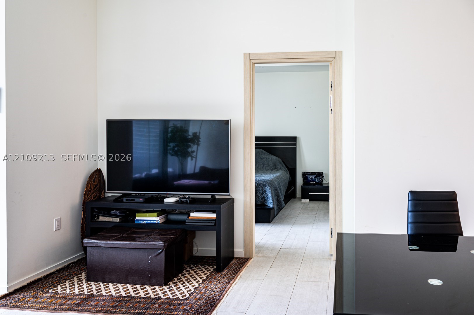 1000 Brickell Plz #1806, Miami FL 33131