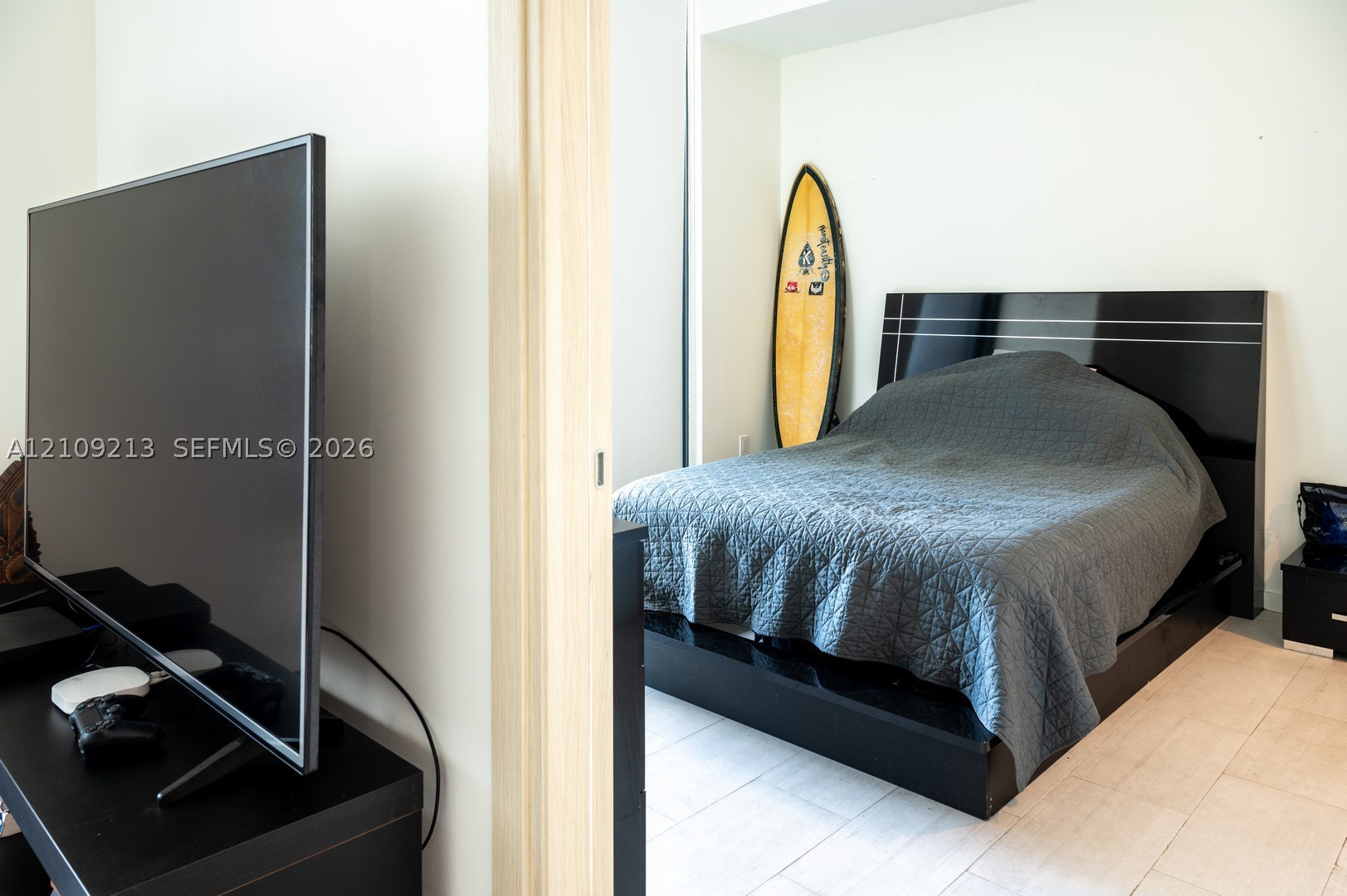 1000 Brickell Plz #1806, Miami FL 33131