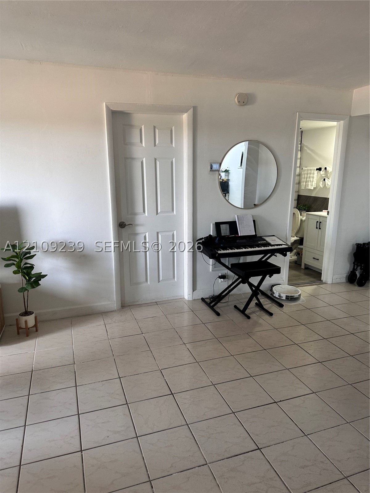4717 NW 7th St #708-10, Miami FL 33126